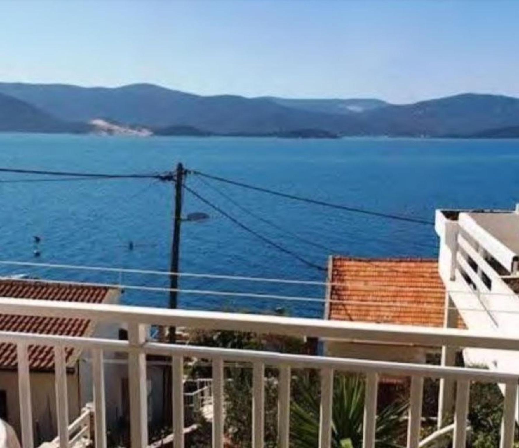 Apartments And Rooms Florijan Klek Εξωτερικό φωτογραφία