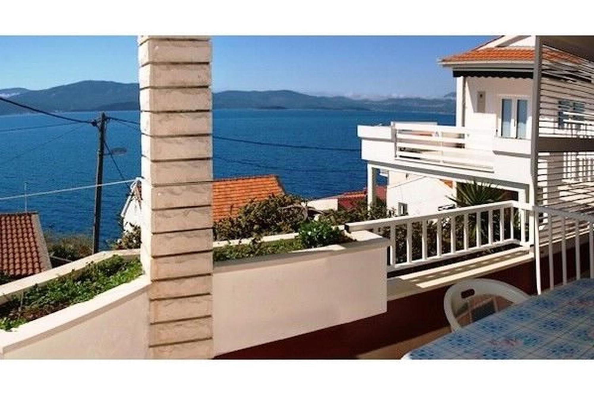 Apartments And Rooms Florijan Klek Εξωτερικό φωτογραφία